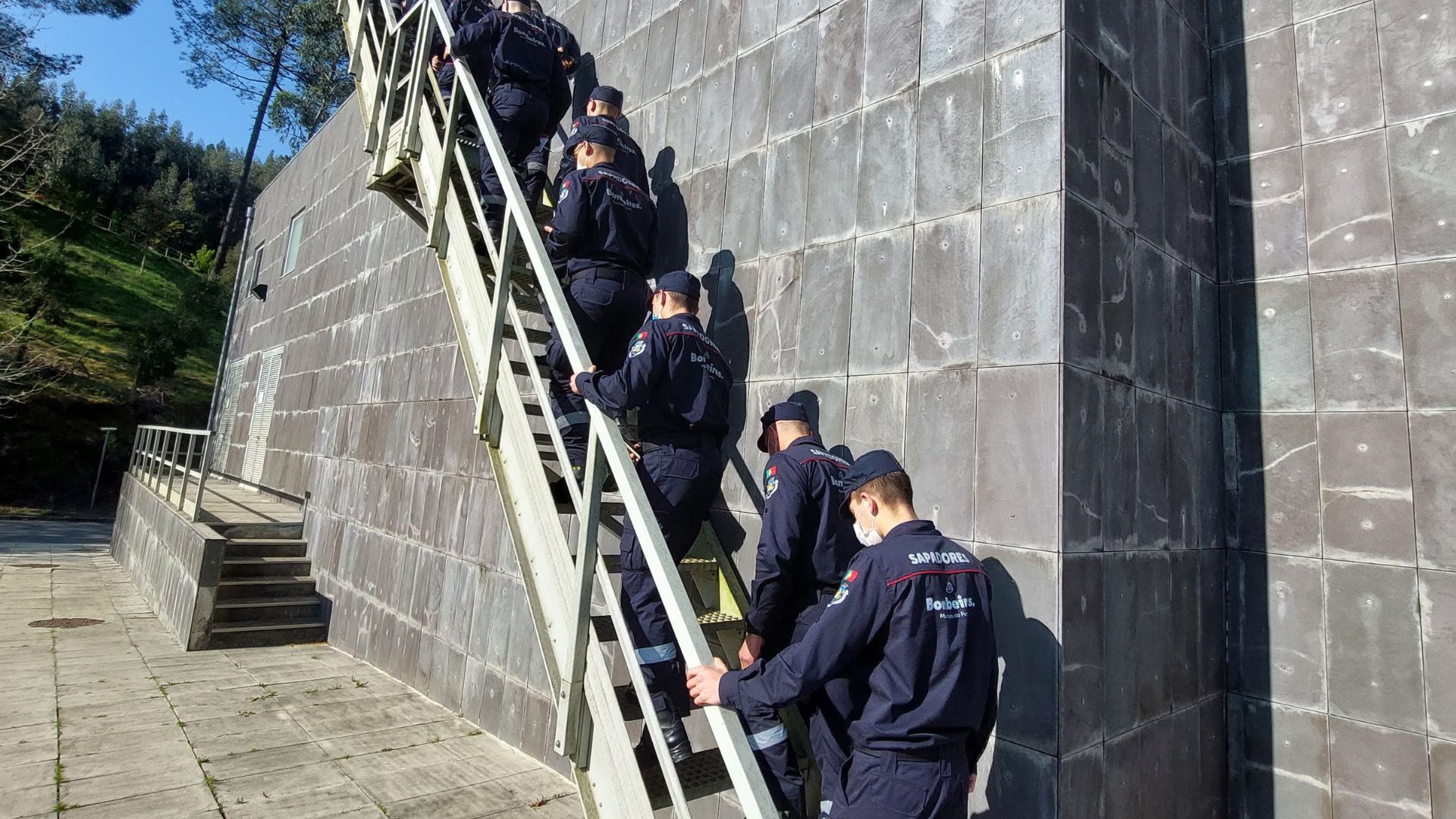 Batalhão de Sapadores Bombeiros do Porto visita a ETA de Lever